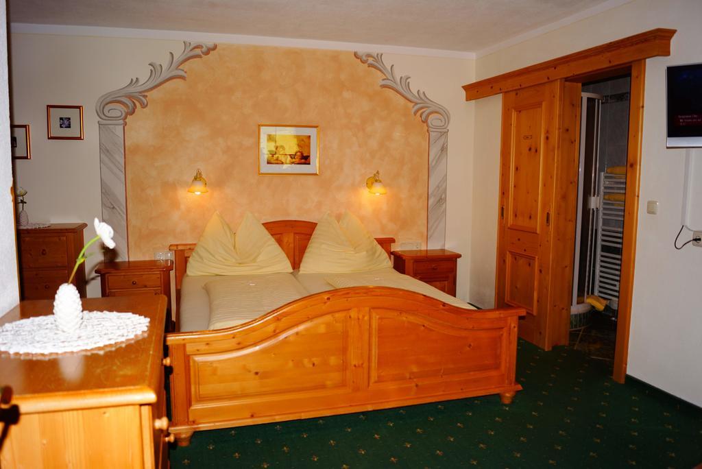 Appartementhaus Olympia Schloessl Neustift im Stubaital Room photo