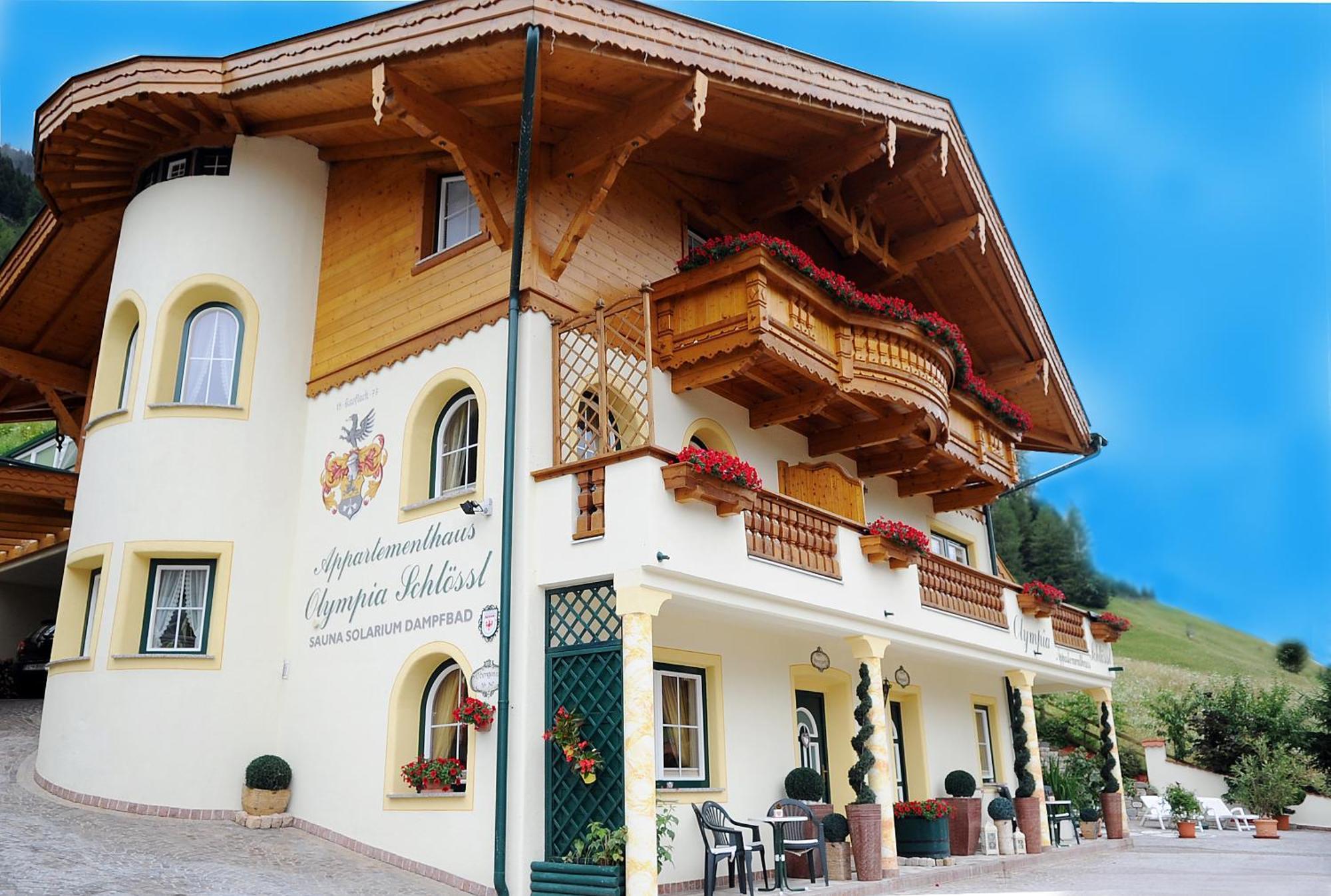 Appartementhaus Olympia Schloessl Neustift im Stubaital Exterior photo
